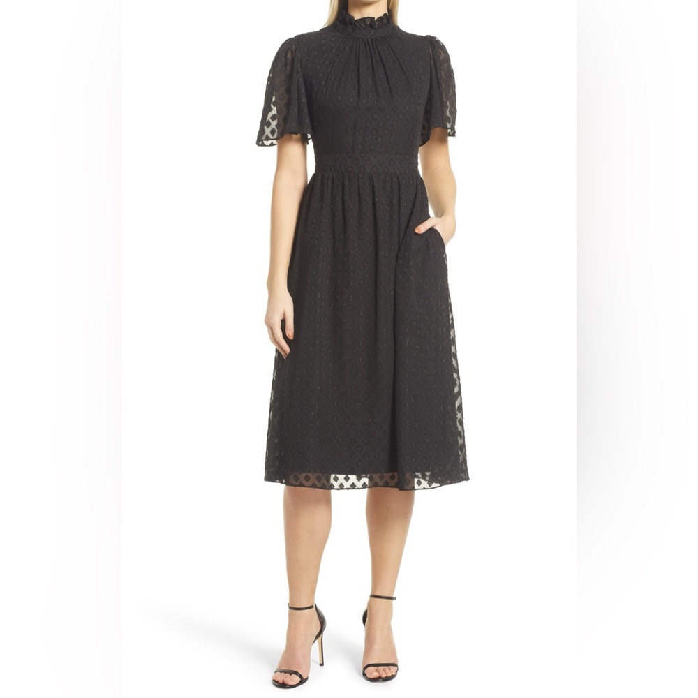 Julia Jordan - Mock Neck Clip Dot Midi Dress